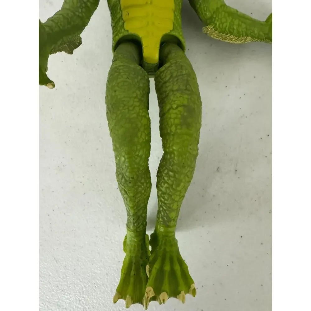 The Creature From The Black Lagoon Hasbro Universal Studios Monsters 12 1998 A7